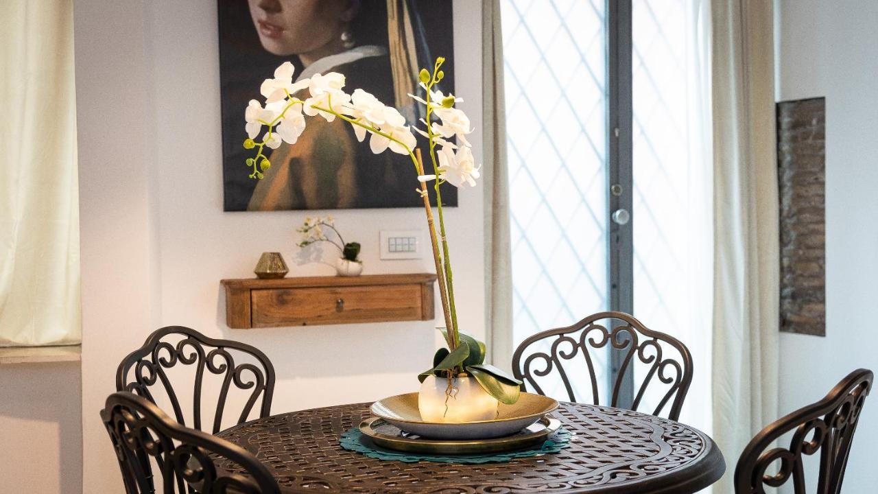 Giulia Apartment-rental In Apartment Rome
